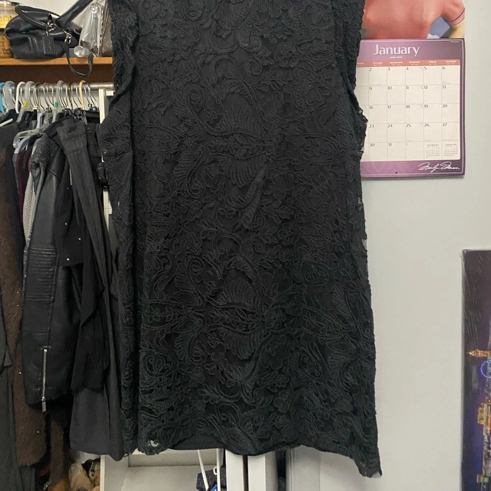 Dress - Picture 2 of 5